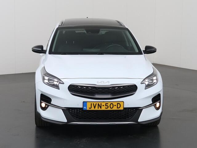 KIA Xceed 1.6 GDi PHEV ExecutiveLine | Panoramadak | Lederen Bekleding | Stoelventilatie | Elektrisch verstelb. bestuurdersstoel met geheugen | Stoel/Stuurwielverwarming