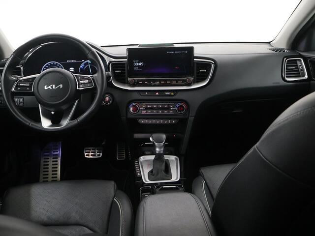 KIA Xceed 1.6 GDi PHEV ExecutiveLine | Panoramadak | Lederen Bekleding | Stoelventilatie | Elektrisch verstelb. bestuurdersstoel met geheugen | Stoel/Stuurwielverwarming