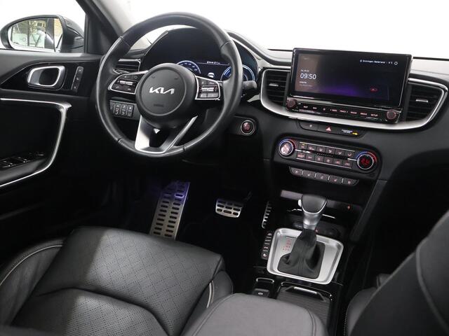KIA Xceed 1.6 GDi PHEV ExecutiveLine | Panoramadak | Lederen Bekleding | Stoelventilatie | Elektrisch verstelb. bestuurdersstoel met geheugen | Stoel/Stuurwielverwarming