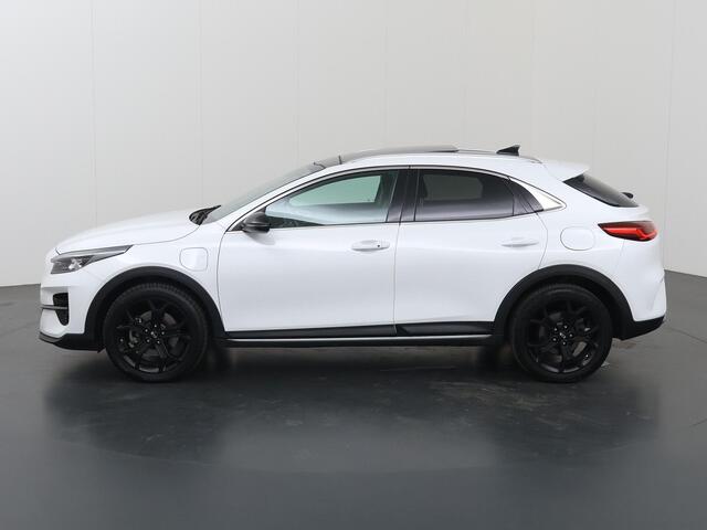 KIA Xceed 1.6 GDi PHEV ExecutiveLine | Trekhaak | Panoramadak | Lederen Bekleding | Stoelventilatie | Elektrisch verstelb. bestuurdersstoel met geheugen | Stoel/Stuurwielverwarming