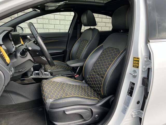 KIA Xceed 1.4 T-GDi DynamicPlusLine | All-Season banden | Glazen schuif-/kanteldak | Achteruitrijcamera | Navigatie |