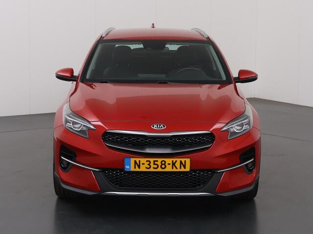 KIA Xceed 1.0 T-GDi DynamicLine | Navigatie | Parkeercamera | Climate Control | Cruise Control |