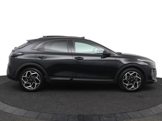 KIA Xceed 1.5 T-GDi GT-Line - Panorama dak - Stoel/Stuur verwarming - Navigatie - Climate Control - Achteruitrijcamera - Elektrische Achterklep - Fabrieksgarantie tot 03-2031
