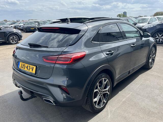 KIA Xceed 1.6 GDi PHEV ExecutiveLine Trekhaak, Schuif/kanteldak, Stoelventilatie, stuur- & stoelverwarming, navigatie Apple CarPlay/Android Auto, dodehoek detectie, Plug-In & automaat!