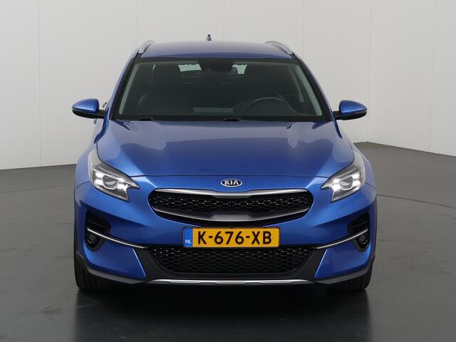 KIA Xceed 1.0 T-GDi DynamicLine | Trekhaak | Navigatie | Parkeercamera | Climate Control | Cruise Control |
