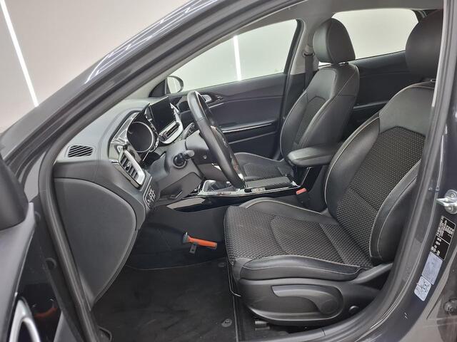 KIA Xceed 1.0 T-GDi DynamicLine | Apple Carplay/Android | Cruise control | Led | Half lederen bekl | Parkeersensoren