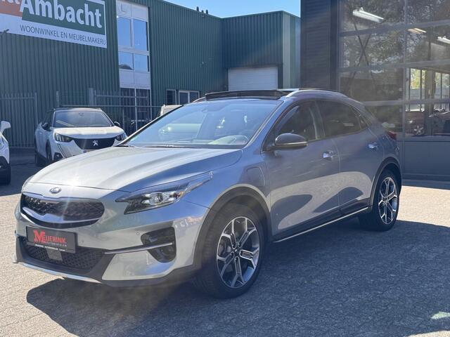 KIA Xceed 1.6 GDI PHEV EXECUTIVE LINE BJ.2022 PANO MEMORY TREKHAAK