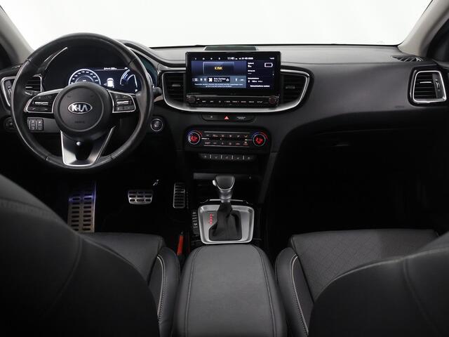 KIA Xceed 1.6 GDi PHEV ExecutiveLine | Trekhaak | Panoramadak | Lederen Bekleding | Stoelventilatie | Elektrisch verstelb. bestuurdersstoel met geheugen | Stoel/Stuurwielverwarming