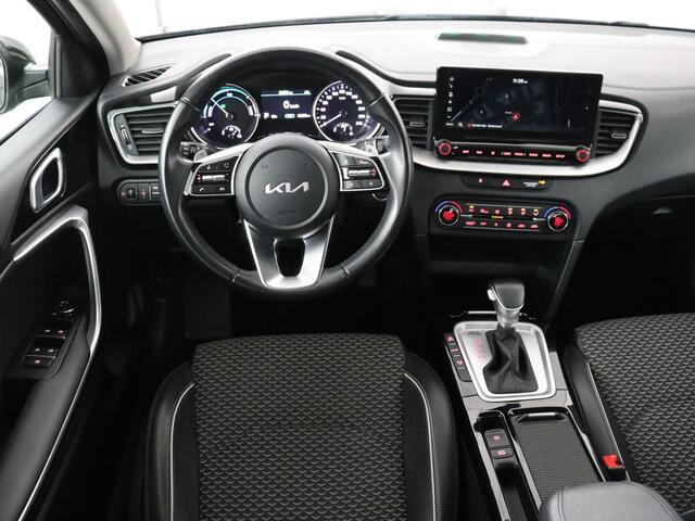 KIA Xceed 1.6 GDi PHEV DynamicLine | Carplay | Keyless | Half leder | Navigatie | Full LED | Parkeerhulp | Climate control | Bluetooth | Cruise control | Plug In