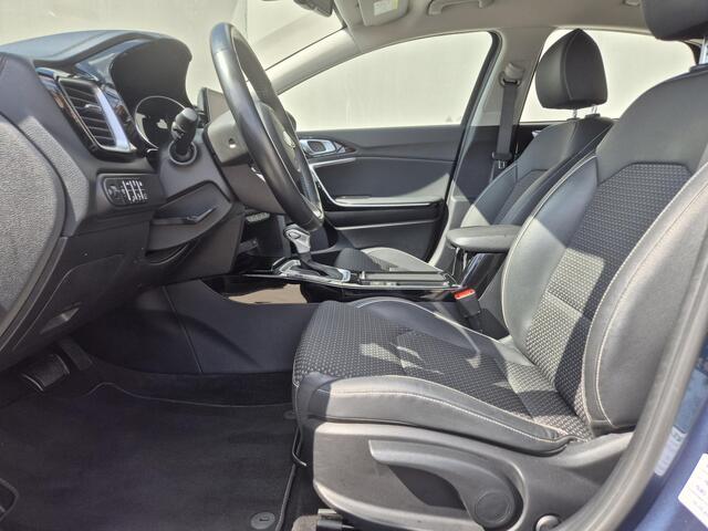 KIA Xceed 1.6 GDi PHEV DynamicPlusLine / Fabrieksgarantie tot 09-2028 / Dealer onderhouden / Trekgewicht 1300 kg / Stuur- & Stoelverwarming / Adaptief cruise control / Elektrische achterklep / Draadloze telefoon lader / Apple Carplay Android Auto /