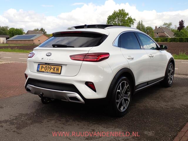 KIA Xceed 1.6 GDi PHEV STOELVENTILATIE / ACC / TREKHAAK / LEDER / SCHUIF-DAK / CARPLAY