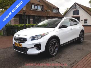 kia-xceed-1.6-gdi-phev-stoelventila