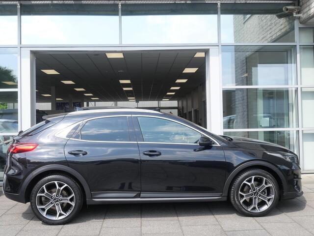 KIA Xceed 1.0 T-GDi DynamicPlusLine | Design Pack | Schuif-kanteldak | Cruise | Keyless | Navi | Carplay |