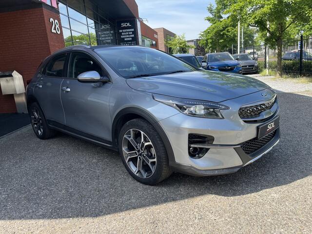 KIA Xceed 1.6 GDi PHEV DynamicPlusLine // KEYLESS // HALF LEDER // CAMERA+SENSOREN // STUUR+STOELVERARMING // NAVI+CARPLAY //