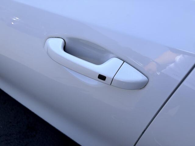 KIA Xceed 1.4 T-GDi DynamicPlusLine | Schuif/kantel dak | Stoel/stuurverwarming | Uniek interieur!! | Trekhaak |