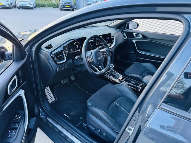 KIA Xceed 1.5 T-GDi GT-PlusLine Trekhaak | Panoramadak | All season banden | 10-2024 !!