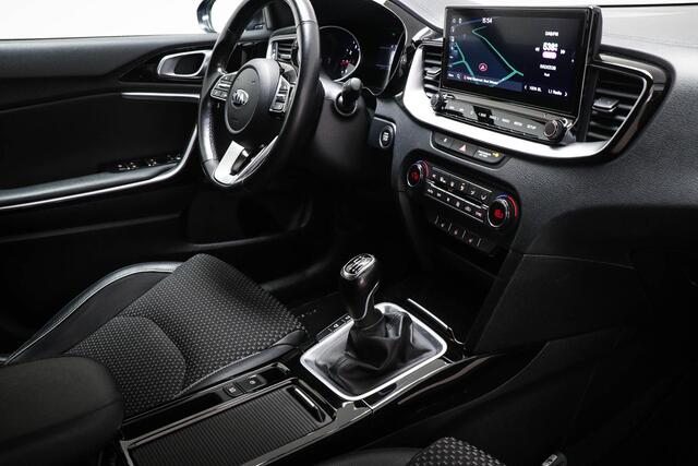 KIA Xceed 1.4 T-GDi DynamicPlusLine | HALF LEDER | STUURVERWARMING | DAB | APPLE | CAMERA | 18"