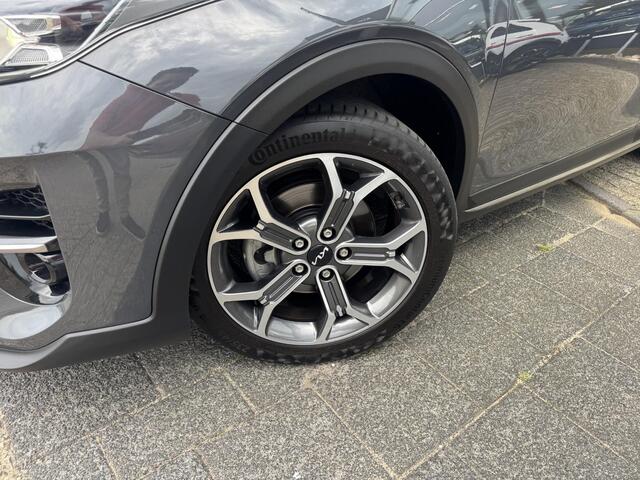KIA Xceed 1.5 T-GDI MHEV DynamicPlusLine Style Pack Schuif/Kanteldak, Navigatie, Stoel/Stuurverwarming, Elektrische Achterklep, Draadloos Opladen, Enz...