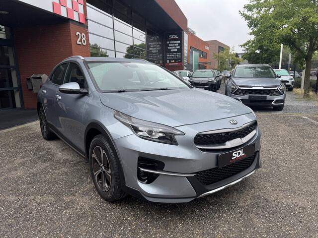 KIA Xceed 1.6 GDi PHEV DynamicPlusLine // KEYLESS // TREKHAAK // HALF LEDER // CAMERA+SENSOREN // STUUR+STOELVERARMING // NAVI+CARPLAY //