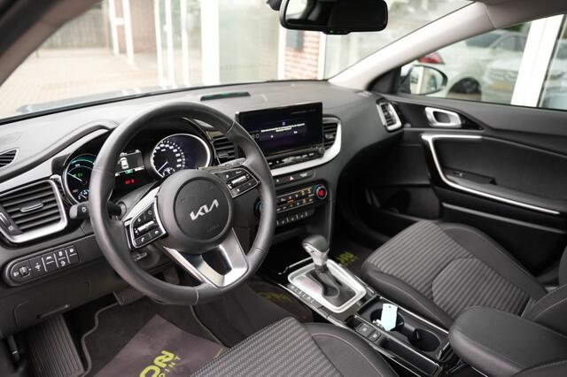 KIA Xceed 1.6 GDI PHEV DYNAMIC, Carplay, Stoelverwarming , Navi, Plugin