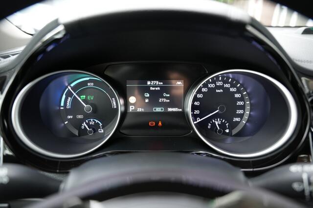 KIA Xceed 1.6 GDI PHEV DYNAMIC, Carplay, Stoelverwarming , Navi, Plugin