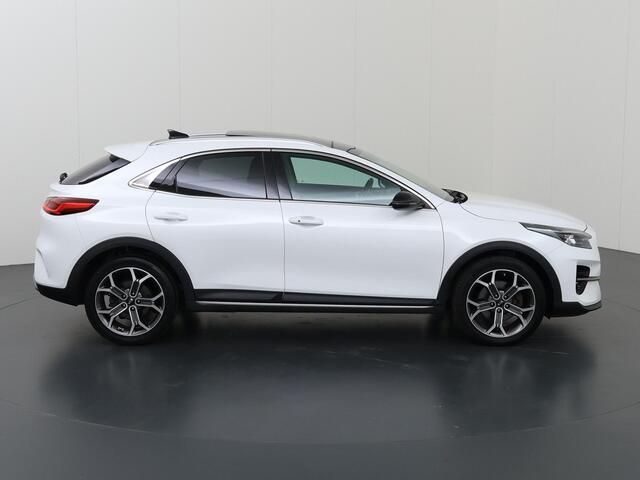KIA Xceed 1.6 GDi PHEV ExecutiveLine | Trekhaak | Panoramadak | Lederen Bekleding | Stoelventilatie | Elektrisch verstelb. bestuurdersstoel met geheugen | Stoel/Stuurwielverwarming
