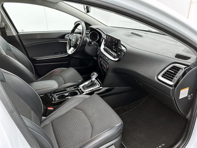 KIA Xceed 1.6 GDi PHEV DynamicLine | Trekhaak | Half Leder | Keyless |