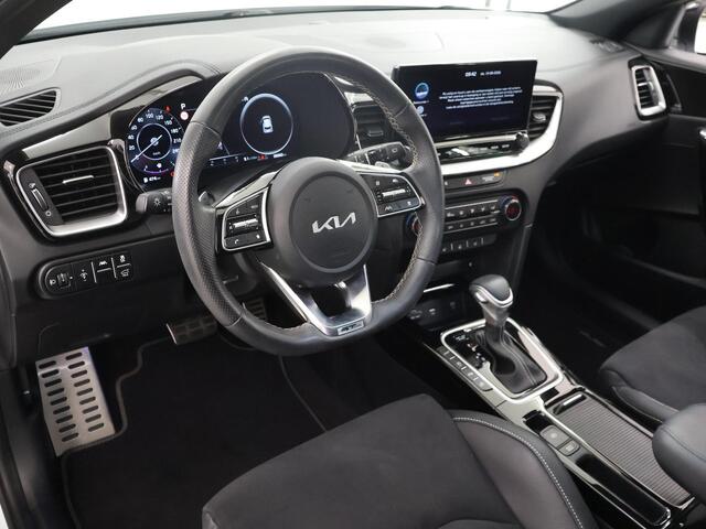 KIA Xceed 1.5 T-GDi DCT7 GT-Line | Panoramaschuifdak | Stoelverwarming | LED-koplampen | Dodehoekassistentie | Achteruitrijcamera | Privacy glass | Stuurwielverwarming |