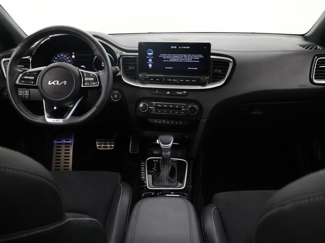 KIA Xceed 1.5 T-GDi DCT7 GT-Line | Panoramaschuifdak | Stoelverwarming | LED-koplampen | Dodehoekassistentie | Achteruitrijcamera | Privacy glass | Stuurwielverwarming |
