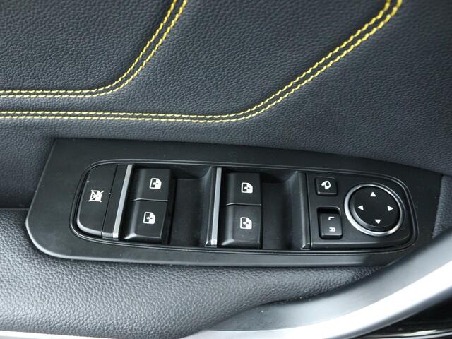 KIA Xceed 1.5 T-GDI MHEV DynamicPlusLine Style Pack Elektrisch glazen schuif-/kanteldak