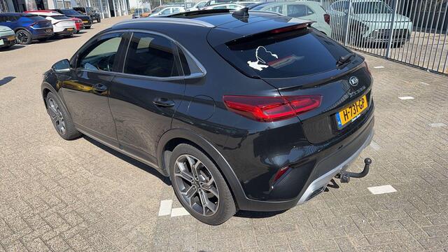 KIA Xceed 1.4 T-GDi Design Edition | Org. NL | Trekhaak | Schuif/Kantel Dak | Stoel/Stuur verwarming |