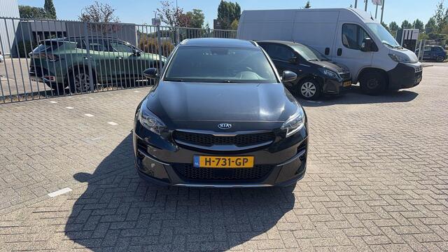 KIA Xceed 1.4 T-GDi Design Edition | Org. NL | Trekhaak | Schuif/Kantel Dak | Stoel/Stuur verwarming |