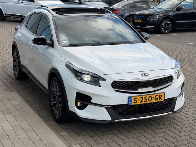 KIA Xceed 1.6 T-GDi ExecutiveLine | DESIGN PACK | Pano | ACC | Memory | Stoel/Stuurverwarming | JBL | Achteruitrijcamera | Afn. Trekhaak |