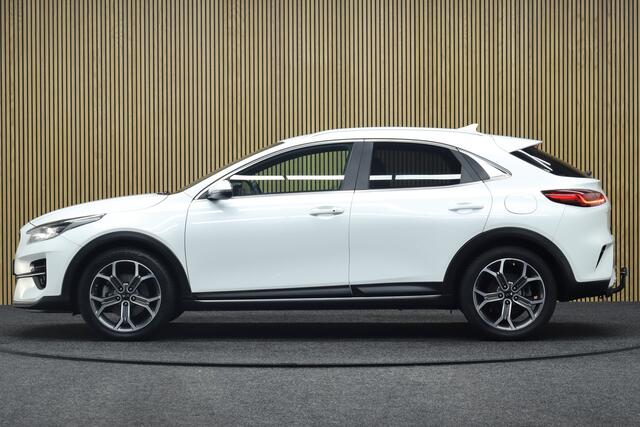KIA Xceed 1.5 T-GDI MHEV ExecutiveLine | Adaptive-cruise | Parkeerassistent | Trekhaak | Camera | Clima | Parkeerhulp | Navigatie | Apple Carplay & Android Auto | Keyless | Stoel & Stuurverwarming