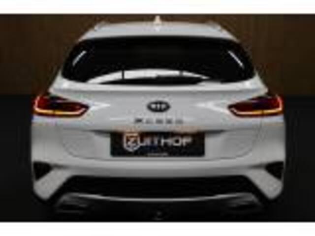 KIA Xceed 1.5 T-GDI MHEV ExecutiveLine | Adaptive-cruise | Parkeerassistent | Trekhaak | Camera | Clima | Parkeerhulp | Navigatie | Apple Carplay & Android Auto | Keyless | Stoel & Stuurverwarming
