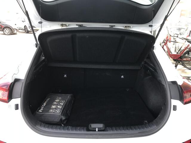 KIA Xceed 1.4 T-GDi DynamicLine