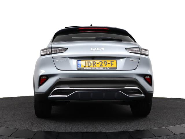 KIA Xceed 1.5 T-GDi GT-Line - Automaat - Kantel / Schuifdak - Apple Carplay / Android Auto - Navigatie - ACC - Climate Control - Stoel / Stuurwielverwarming