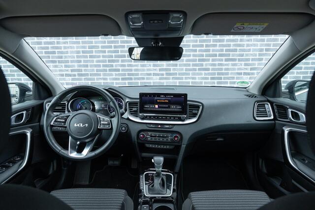 KIA Xceed 1.6 GDi PHEV DynamicPlusLine | Plug-in Hybrid | Achteruitrijcamera | Parkeersensoren | Keyless Entry | Cruise Control Adaptief | Dodehoekdetectie | LED Koplampen | Navigatie | Apple Carplay | Android Auto