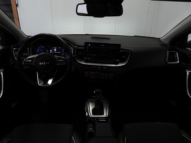 KIA Xceed 1.6 GDi PHEV Plug-In DynamicLine NAVI/CAMERA/LED/18"LMV!