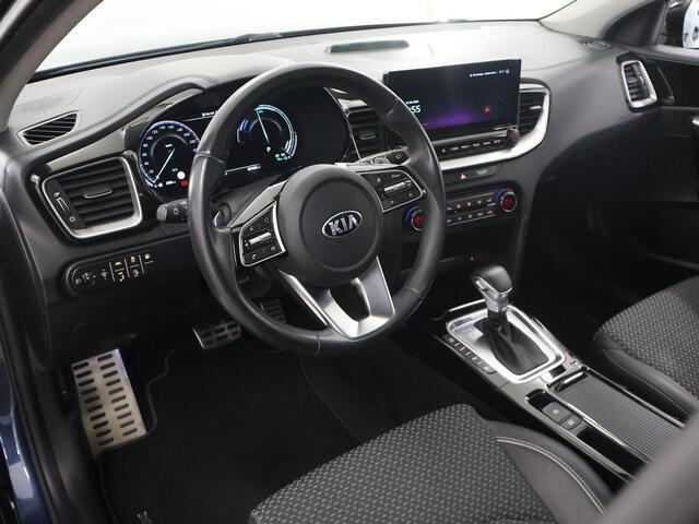 KIA Xceed 1.6 GDi PHEV ExecutiveLine | Trekhaak | Panoramadak | Lederen Bekleding | Stoelventilatie | Elektrisch verstelb. bestuurdersstoel met geheugen | Stoel/Stuurwielverwarming