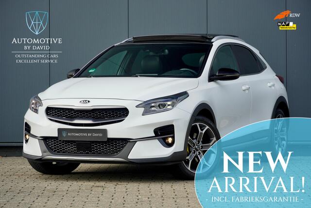 KIA Xceed 1.5 T-GDI 160 pk DYNAMICPLUSLINE AUTOMAAT / FABRIEKSGARANTIE / MHEV / PANORAMADAK / DESIGN PACK YELLOW / DAB / LANE ASSIST / ADAPTIEVE CRUISE CONTROL / ALL SEASON