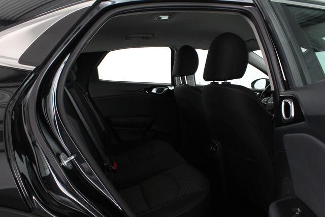 KIA Xceed 1.6 GDi PHEV Dynamic Line > 140pk/Trekhaak/Camera/All season banden – foto 9