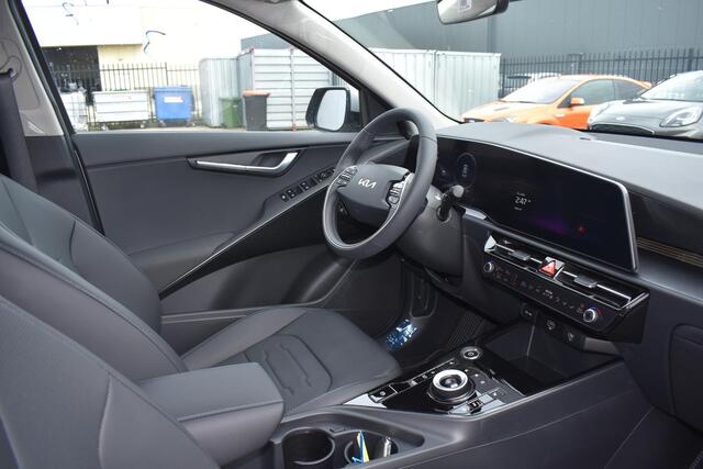 KIA e-Niro EV DynamicPlusLine 64.8 kWh Uit voorraad leverbaar | Schuif/kanteldak | Navigatie