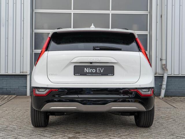 KIA e-Niro EV Plus 64.8 kWh | Snel leverbaar | Subsidie mogelijk! SEPP ¤2950,- | Bestelbaar | Navigatie | Carplay | Adapt. Cruise | Climate | Keyless | Camera