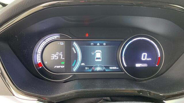 KIA e-Niro ComfortLine 64 kWh Fabrieksgarantie.