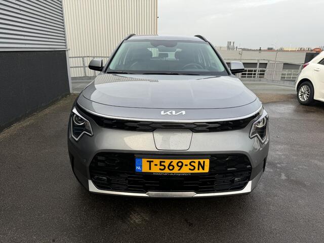 KIA e-Niro EV DynamicLine 64.8 kWh BTW-auto, Navigatie, Achteruitrijcamera, Parkeersensoren voor + achter, Adaptieve cruise control, Smart Key