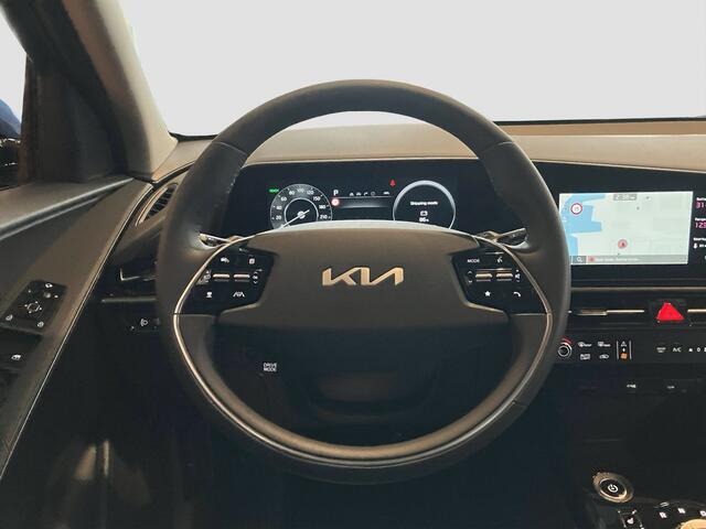 KIA e-Niro EV Air 64.8 kWh | NIEUWE AUTO | SNEL RIJDEN! | Parkeercamera | Navigatie | Climatronic | AndroiAuto / Apple Carplay | Leder |