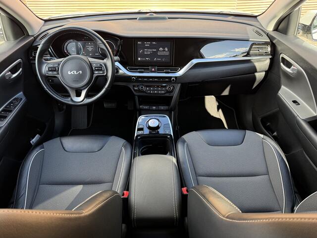 KIA e-Niro ComfortLine 64 kWh Navi By APP / Clima / Lm Velgen / Half Leer