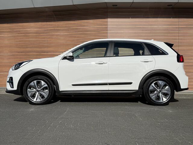 KIA e-Niro ComfortLine 64 kWh Navi By APP / Clima / Lm Velgen / Half Leer