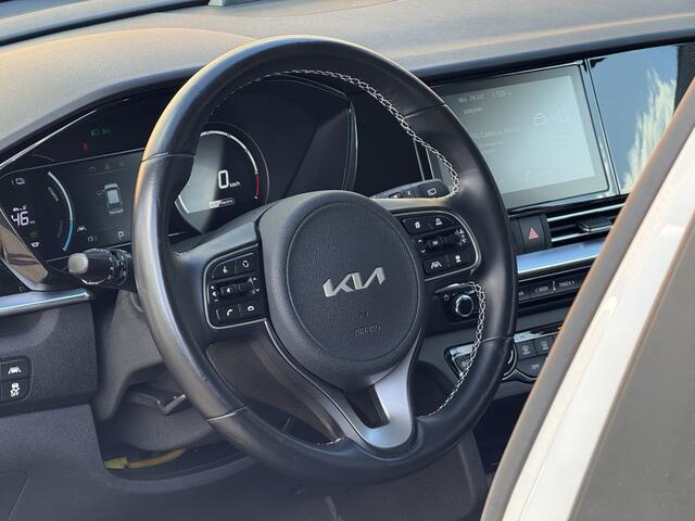 KIA e-Niro ComfortLine 64 kWh Navi By APP / Clima / Lm Velgen / Half Leer